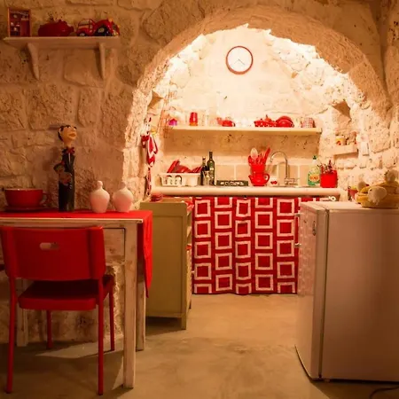 וילה Trullo Saraceno - *